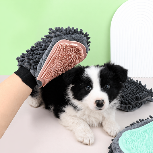 Pet Grooming Glove – 2-in-1 Deshedding & Bath Massage Mitt