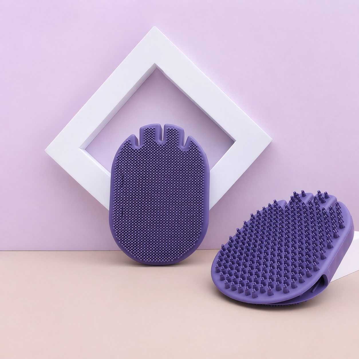 2-in-1 Pet Bath & Massage Brush Deep Clean, Gentle Care, Happy Pets Every Bath