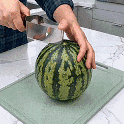 🍉 60-Second Watermelon Cutter – Buy 1 Get 1 Free! Slice Watermelon Faster, Cleaner & Safer Than a Knife ✨
